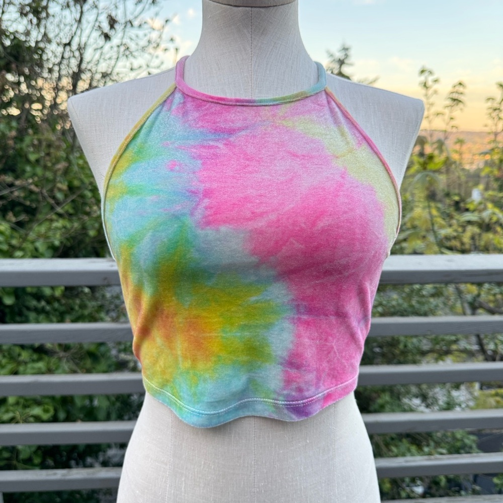 Forever 21 Tie-Dye Fitted Crop Tank Top